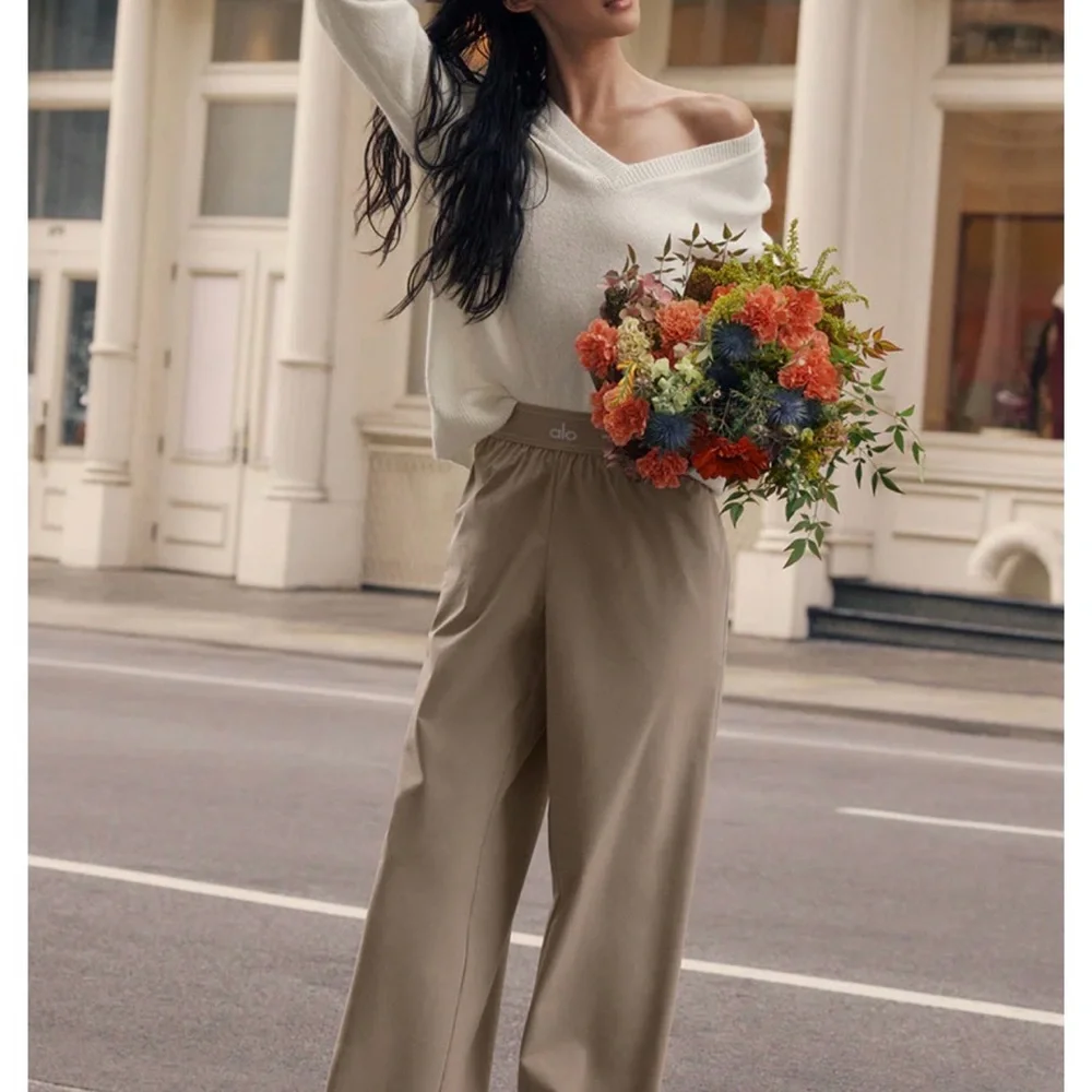 ALO Suit Up Trouser - Picture 2 of 2